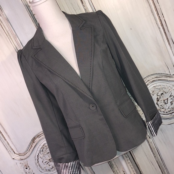 VINTAGE Candies NWT Dead Stock Gray with Black Decorative Top Stitching Blazer - Picture 2 of 14